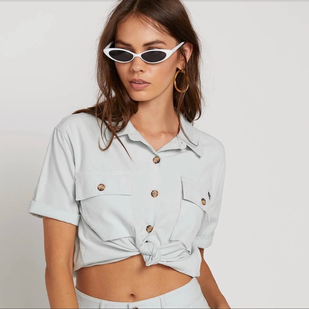 VOLCOM Re Cording Corduroy button crop top small